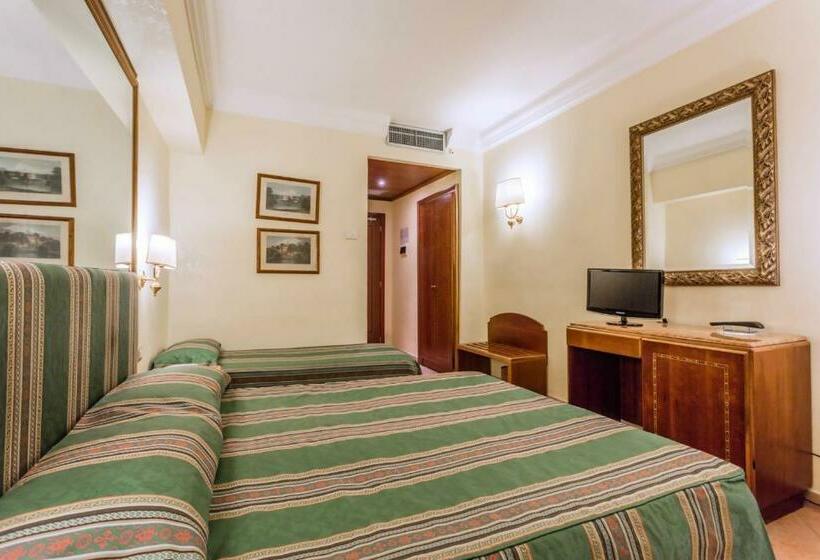اتاق استاندارد سه نفره, Raeli Hotel Siracusa