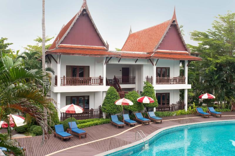 سوییت با چشم‌انداز استخر, Royal Lanta Resort & Spa