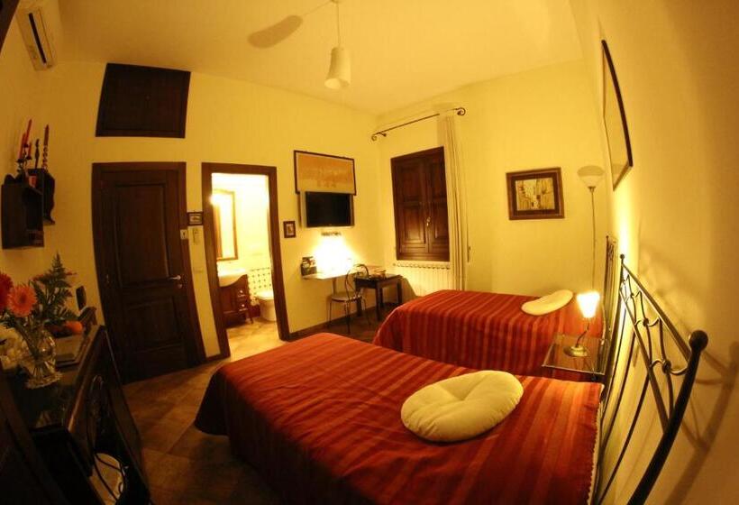 اتاق استاندارد, B&b Corte Barocca