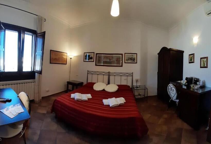 اتاق استاندارد, B&b Corte Barocca