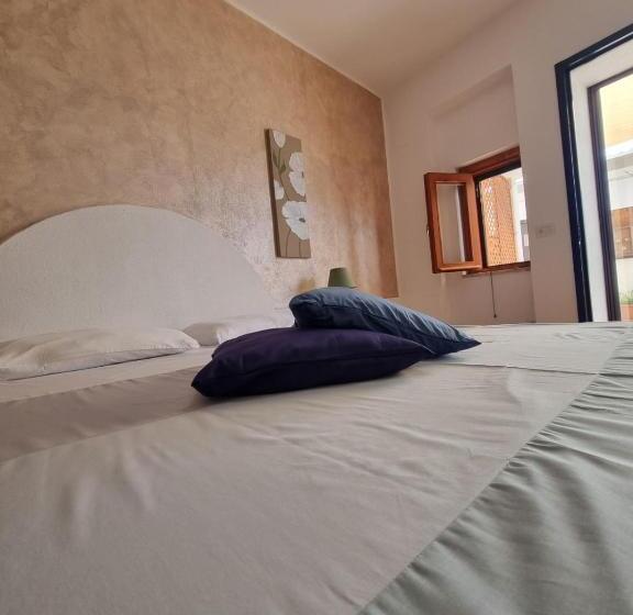 اتاق استاندارد سه نفره, B&b Verzavò