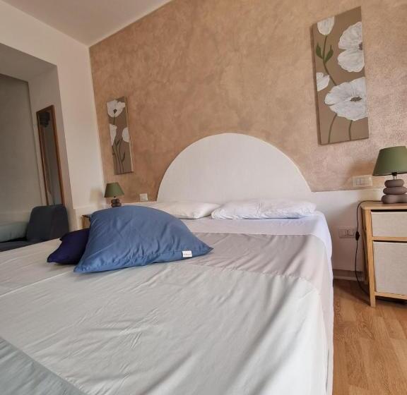 اتاق استاندارد سه نفره, B&b Verzavò