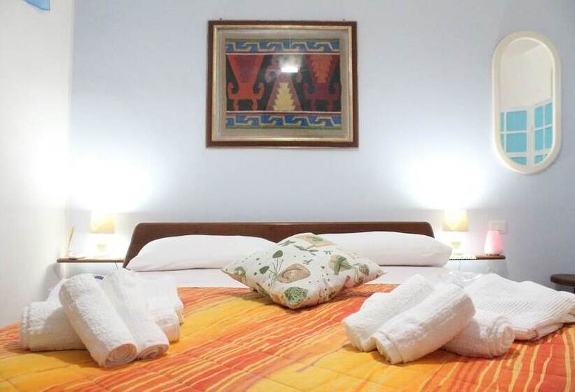 اتاق استاندارد سه نفره, B&b Verzavò