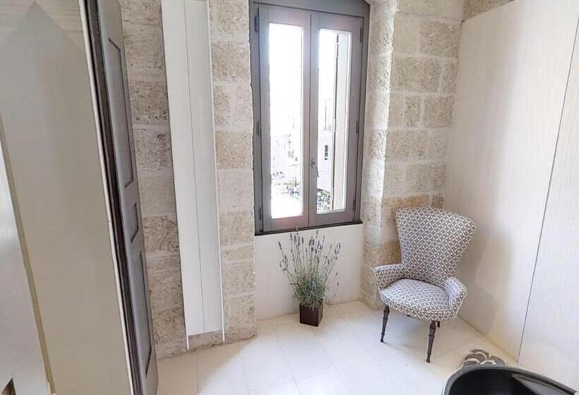 اتاق لوکس, Sei Stelle Mama