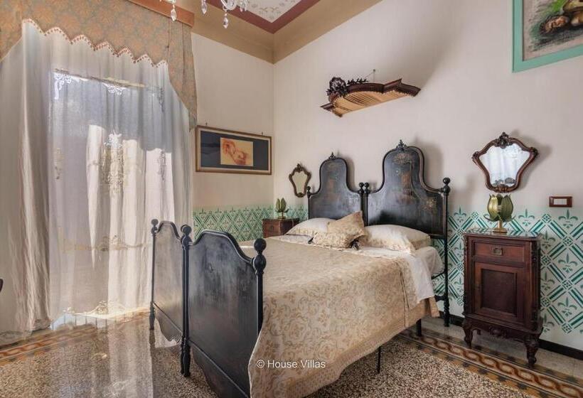 سوییت جونیور با چشم‌انداز دریا, Villa Nicolaci   Liberty Suites