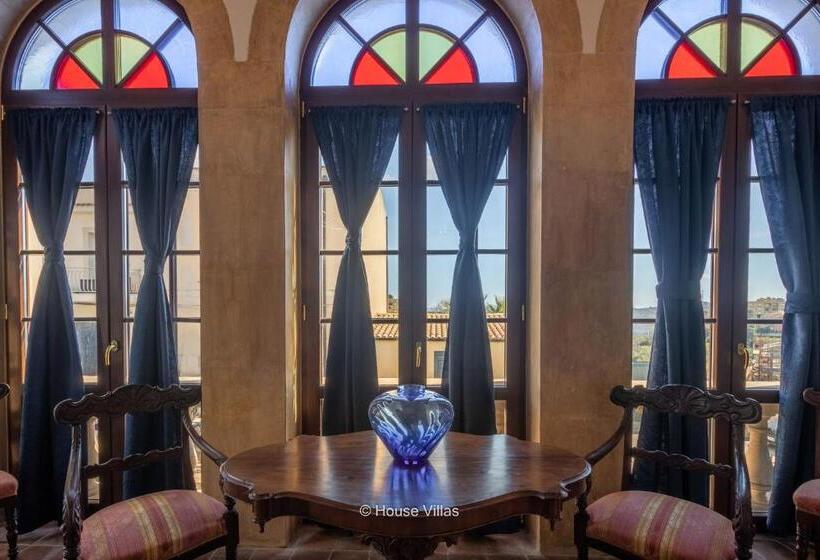 سوئیت با تخت بزرگ, Villa Nicolaci   Liberty Suites