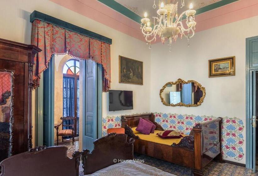 سوئیت با تخت بزرگ, Villa Nicolaci   Liberty Suites