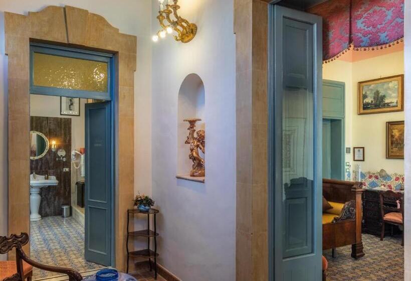 سوئیت با تخت بزرگ, Villa Nicolaci   Liberty Suites