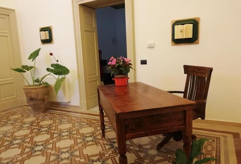 سوییت, Agorà Suites & Apartments