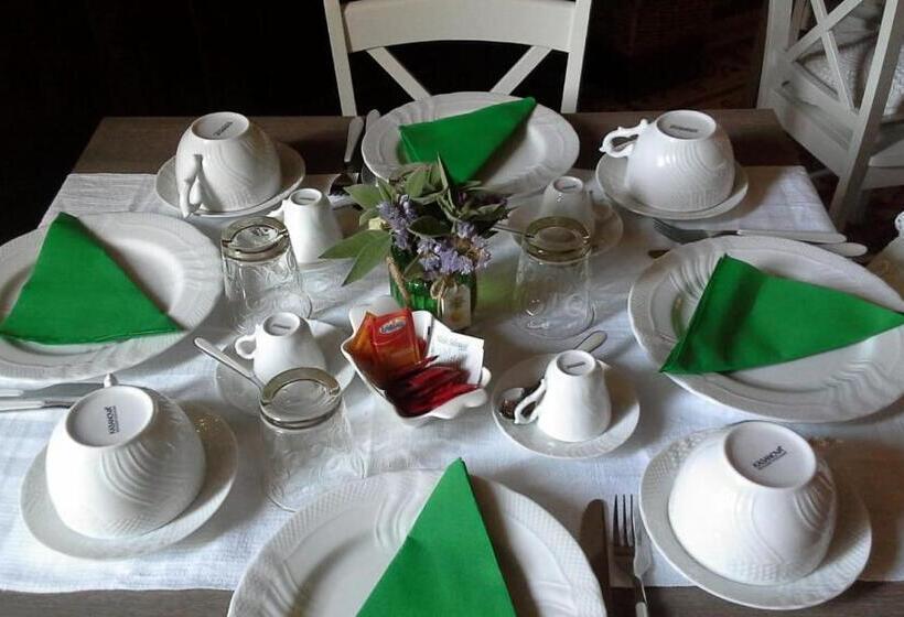 سوییت, Agorà Suites & Apartments