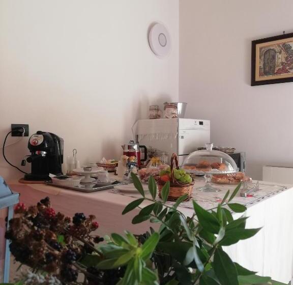 سوییت, Agorà Suites & Apartments