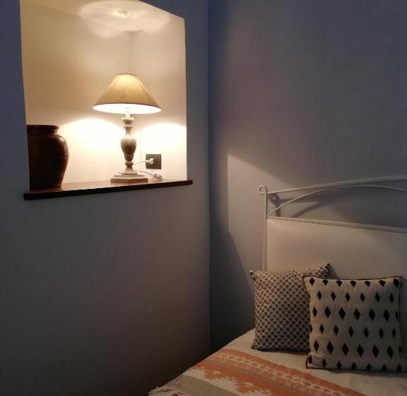 سوییت, Agorà Suites & Apartments