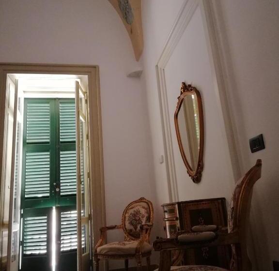 سوییت, Agorà Suites & Apartments