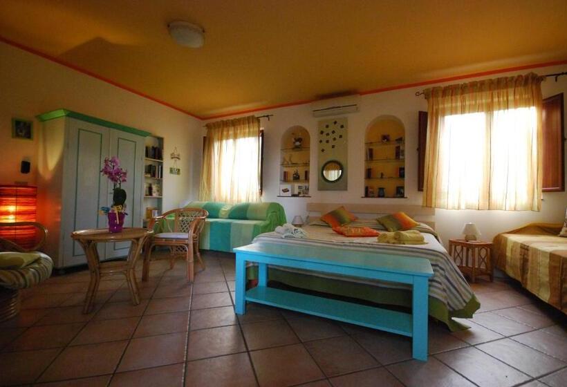 اتاق اکونومی, B&b Su Narboni Mannu E4247