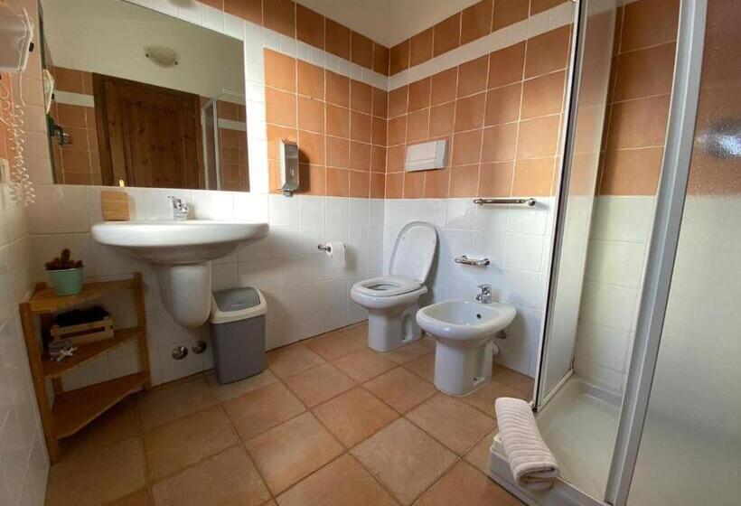 اتاق استاندارد, Agriturismo Lu Branu