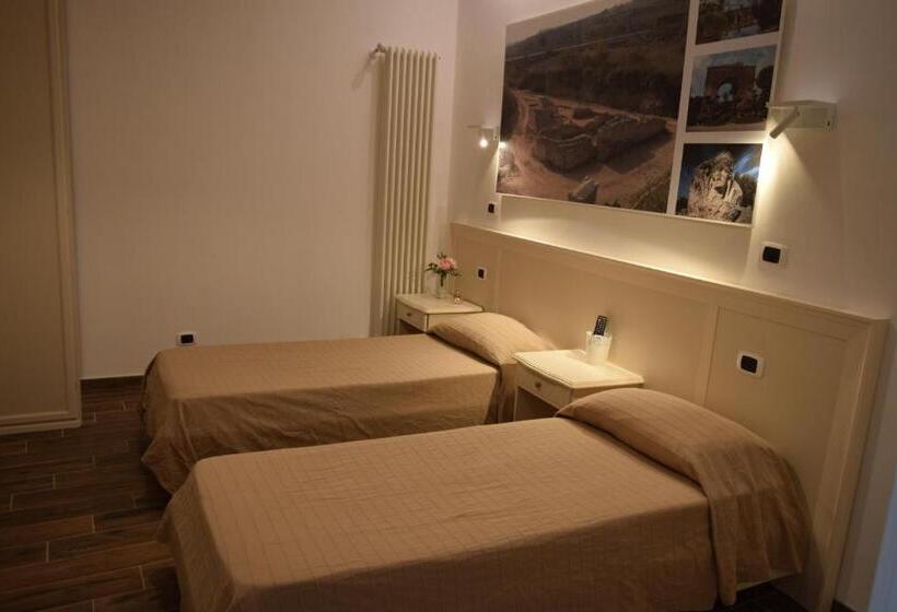 اتاق استاندارد با تخت بزرگ, Domus Al Corso B&b