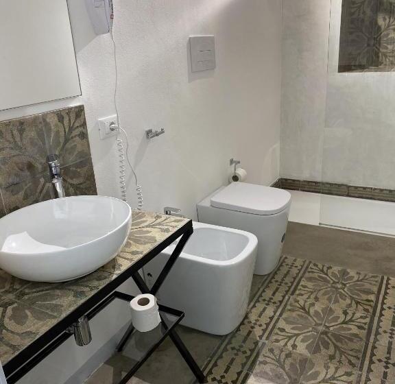 سوییت لوکس, Settegrana