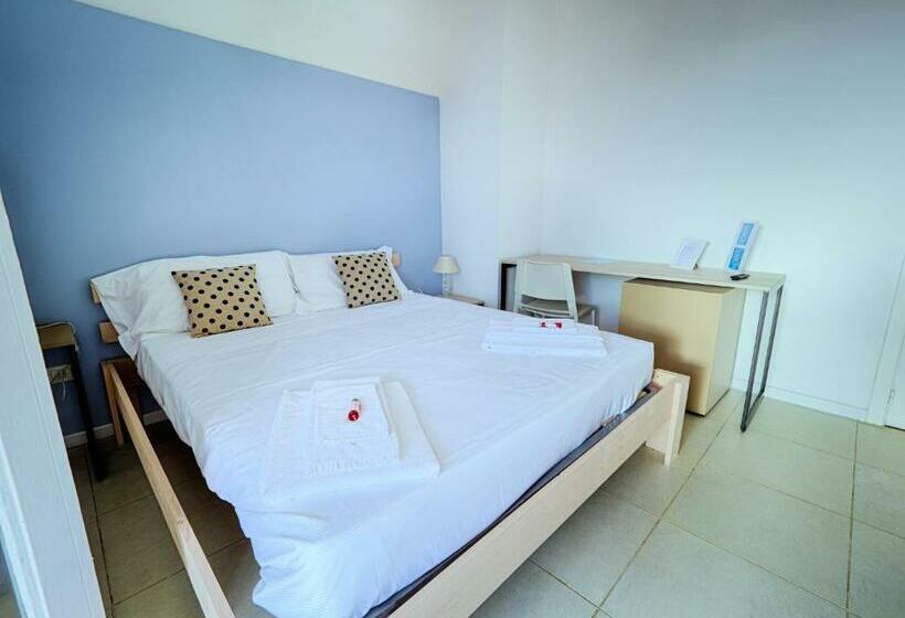 اتاق استاندارد, B&b Il Varo A Mare