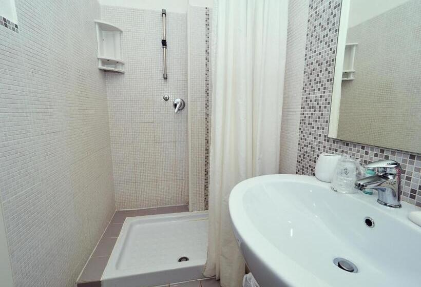 اتاق استاندارد, B&b Il Varo A Mare