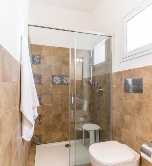 اتاق سوپریور با چشم‌انداز دریا, B&b Il Varo A Mare