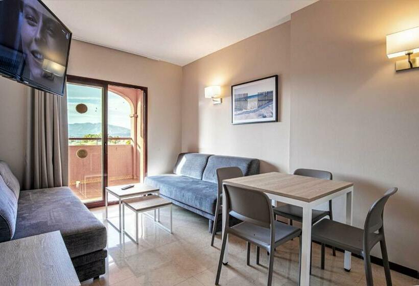 2 Schlafzimmer Apartment mit Terrasse, Apart Myramar Fuengirola