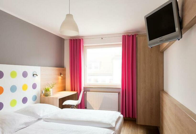 스탠다드 룸, 1st Creatif Hotel Elephant