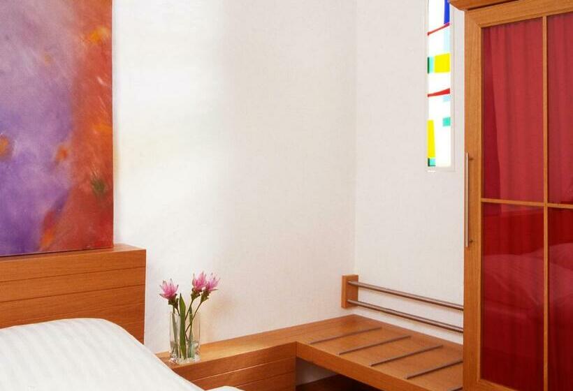 스탠다드 룸, 1st Creatif Hotel Elephant