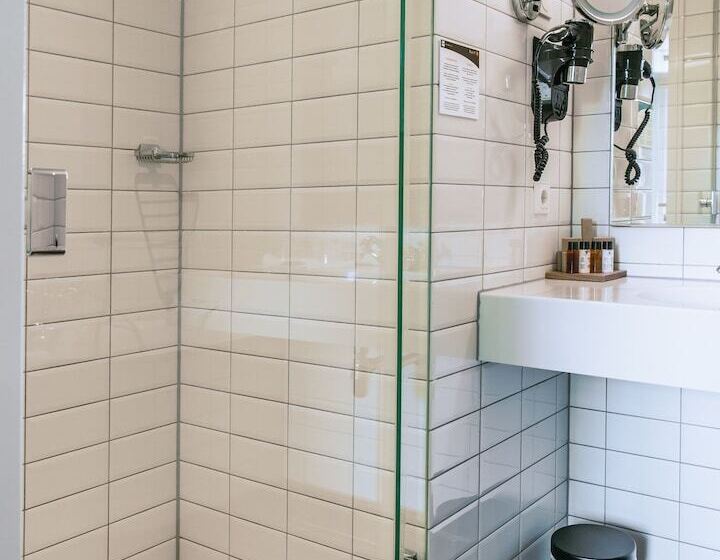اتاق استاندارد, Grand Hotel Karel V