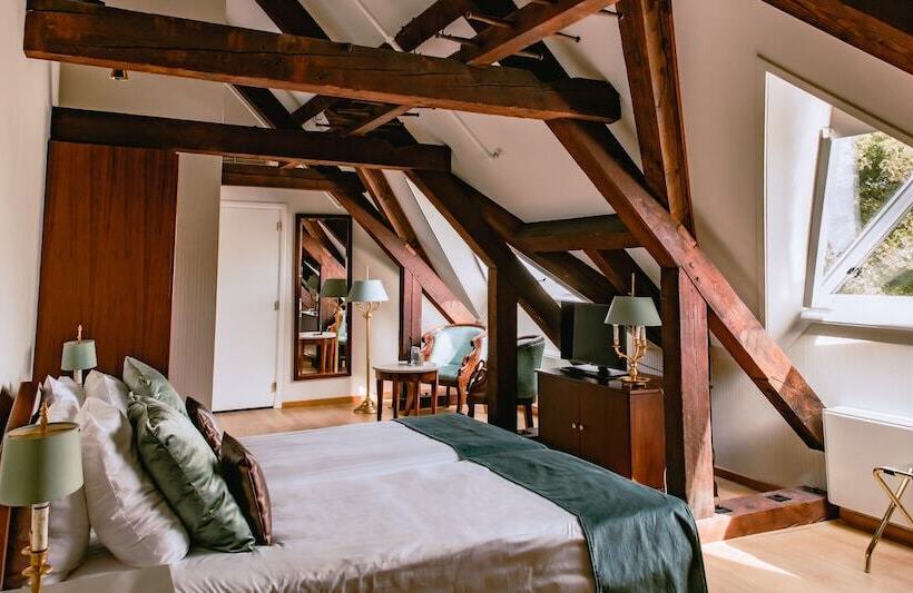 اتاق استاندارد, Grand Hotel Karel V