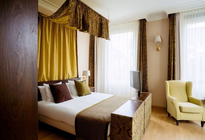 اتاق لوکس, Grand Hotel Karel V