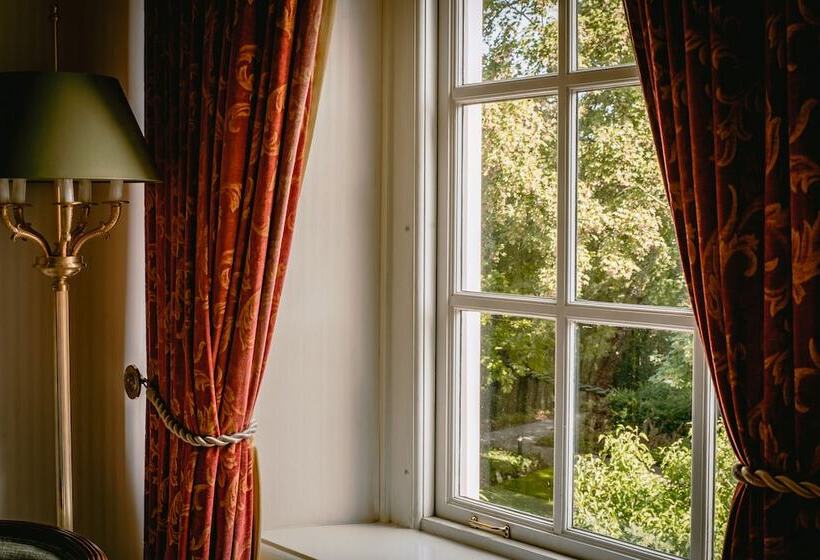 اتاق استاندارد, Grand Hotel Karel V