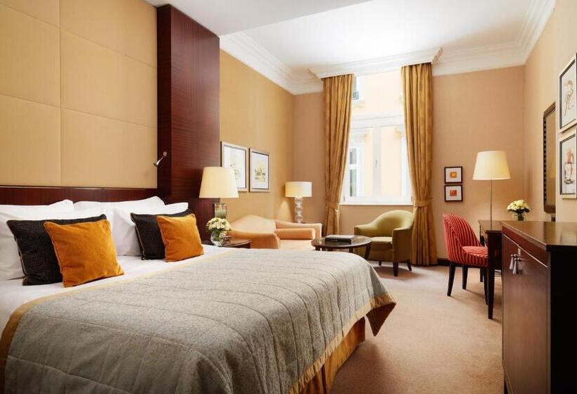 Executive Room, Corinthia  Budapest