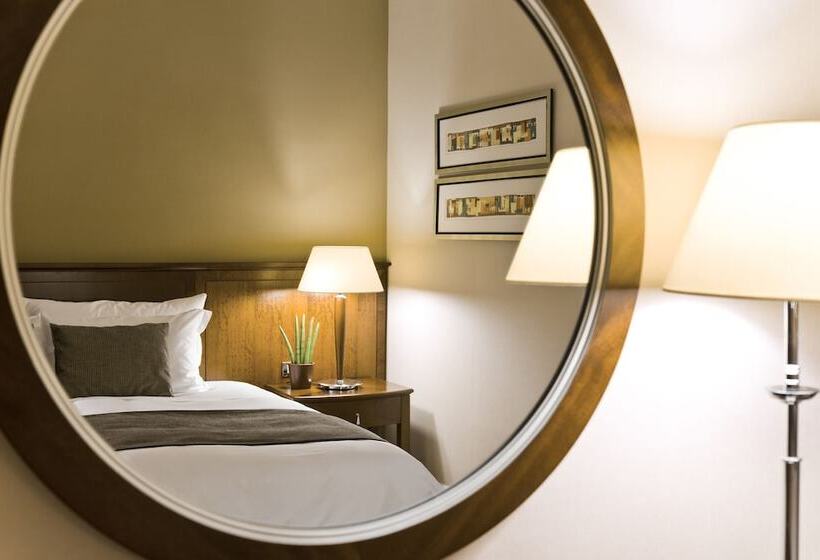 Superior Room, Corinthia  Budapest