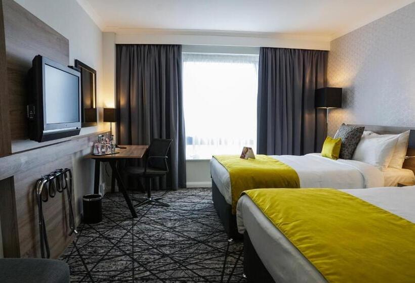 Family Room, Crowne Plaza Liverpool City Centre