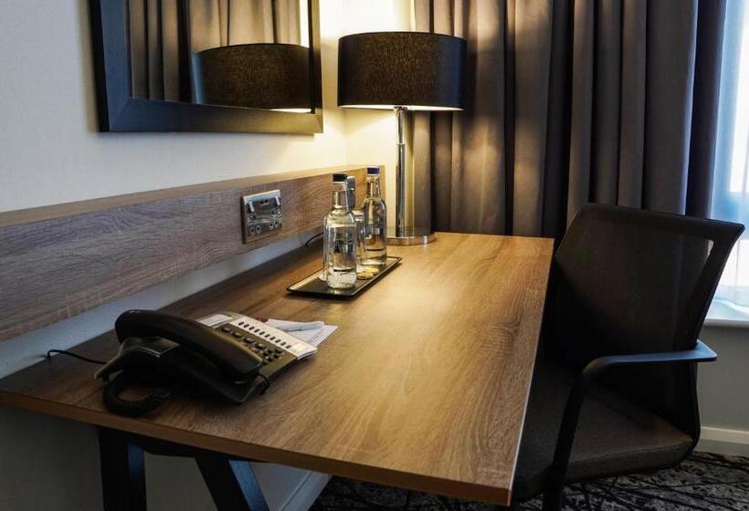 اتاق استاندارد, Crowne Plaza Liverpool City Centre, An Ihg