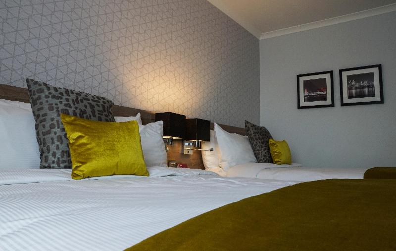 اتاق استاندارد با چشم‌انداز, Crowne Plaza Liverpool City Centre, An Ihg