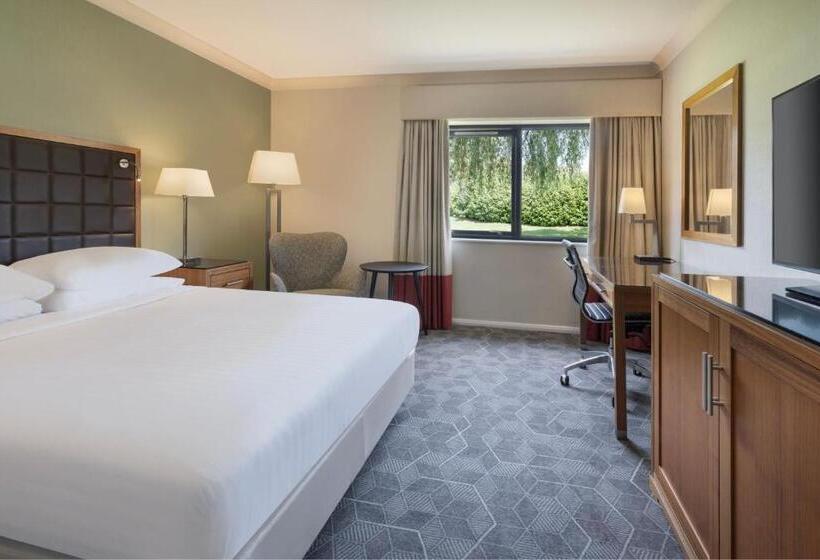 Deluxe Room, Delta S By Marriott Peterborough