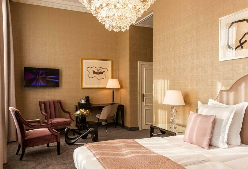 سوییت لوکس, Dukes  Arches Brugge   By Dukes  Hotel Collection