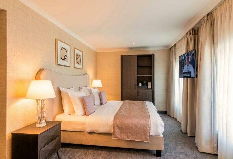 اتاق راحتی سه تخته, Dukes  Arches Brugge   By Dukes  Hotel Collection