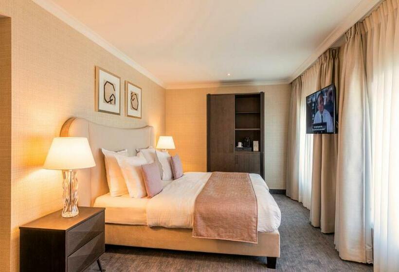 Quarto Triplo Comfort, The Peellaert Brugge Centrum  Adults Only