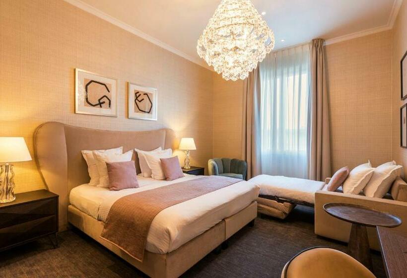 اتاق سوپریور سه تخته, Dukes  Arches Brugge   By Dukes  Hotel Collection