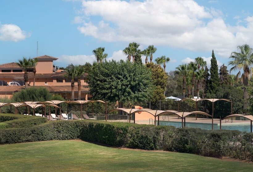 اتاق خانوادگی, Hacienda Son Antem Golf Resort, Autograph Collection