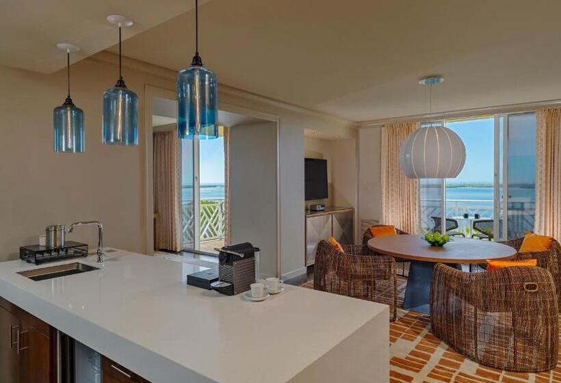 Suite Premium, Hyatt Regency Coconut Point Resort Spa