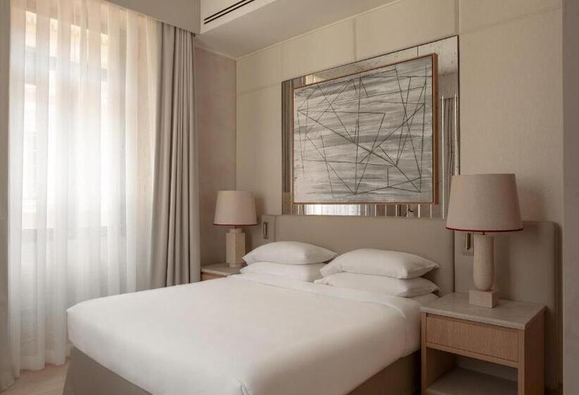 اتاق استاندارد با تخت بزرگ, Park Hyatt Milan