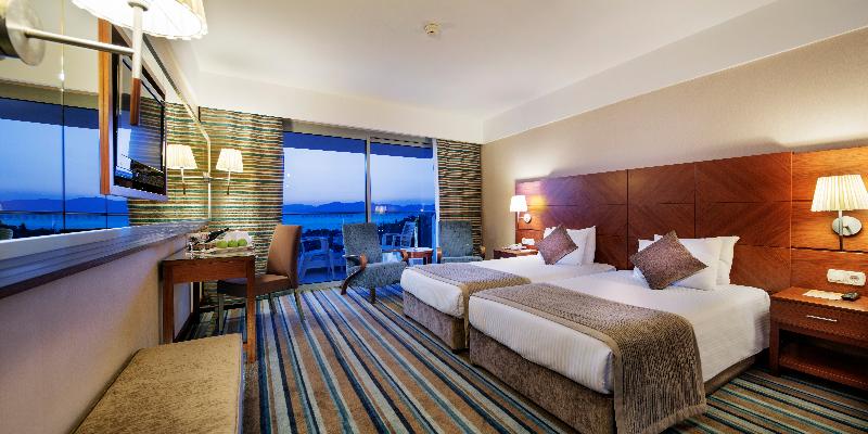 سوییت, Pine Bay Holiday Resort