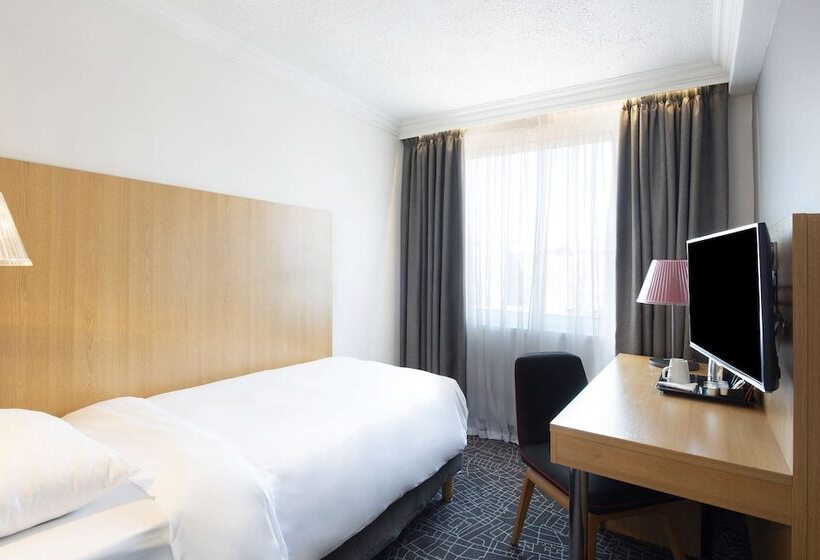 اتاق استاندارد, Radisson Hotel York