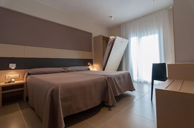 اتاق استاندارد یک نفره, Radisson Hotel York