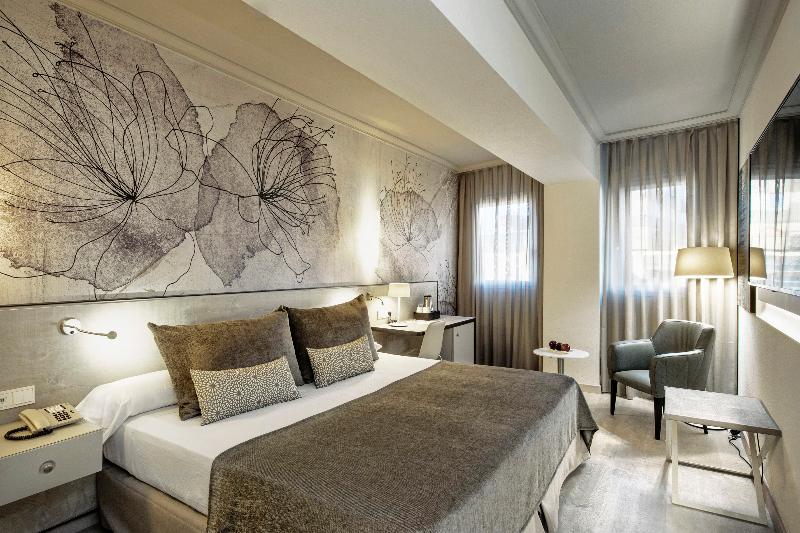 اتاق لوکس, Sallés Hotel Pere Iv