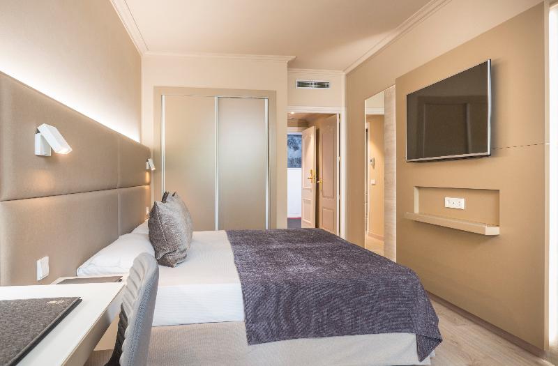 اتاق لوکس, Sallés Hotel Pere Iv