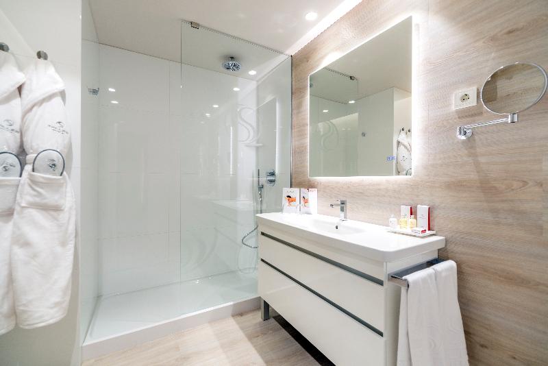 اتاق لوکس, Sallés Hotel Pere Iv
